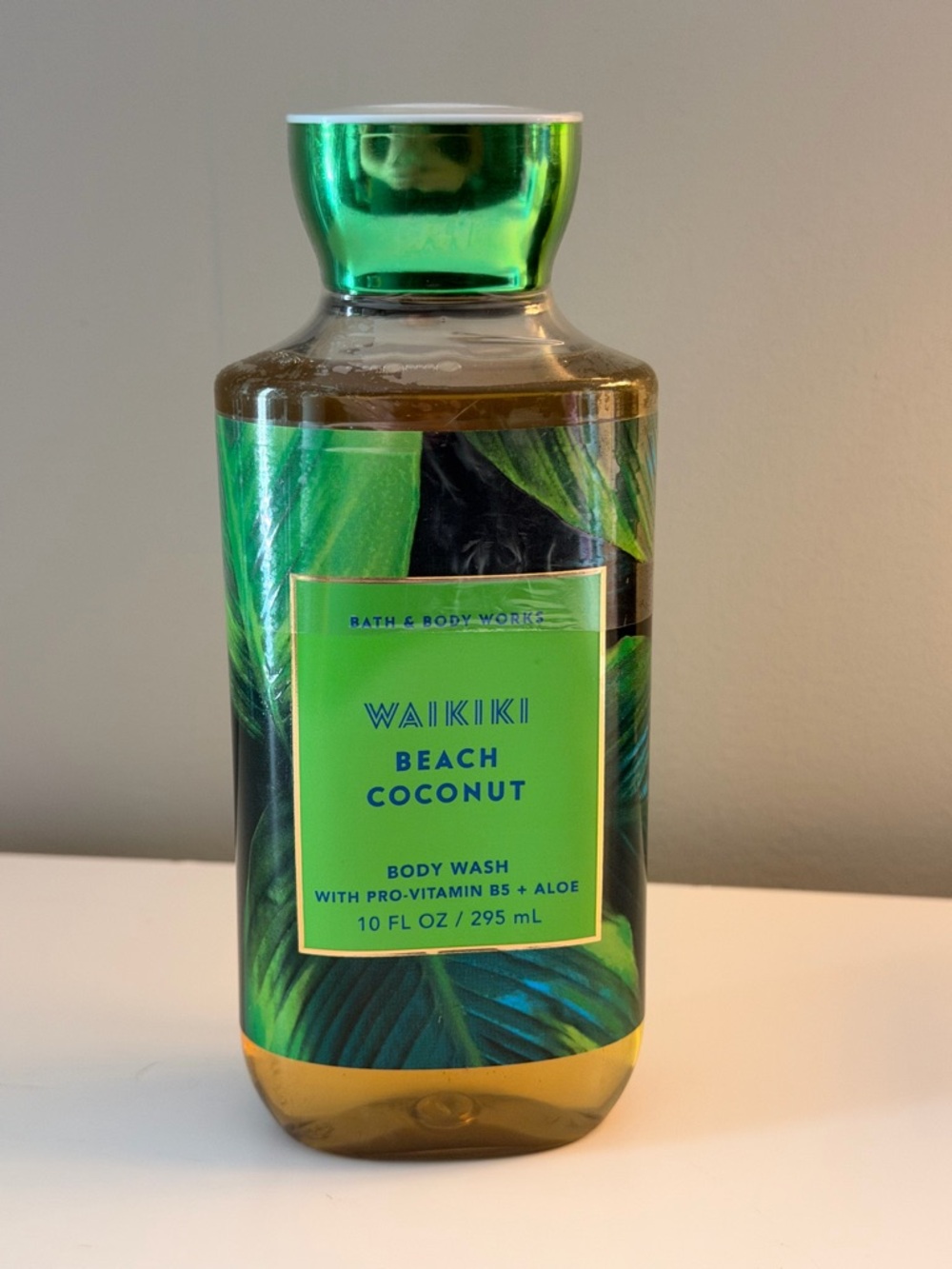 NEW Bath & Body Works Waikiki Beach Coconut Body Wash